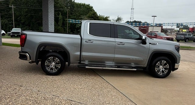 2023 GMC Sierra 1500 — side profile view